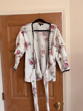 Relativity White Floral Tie-wrap blouse with Pink Accents, Pearls.